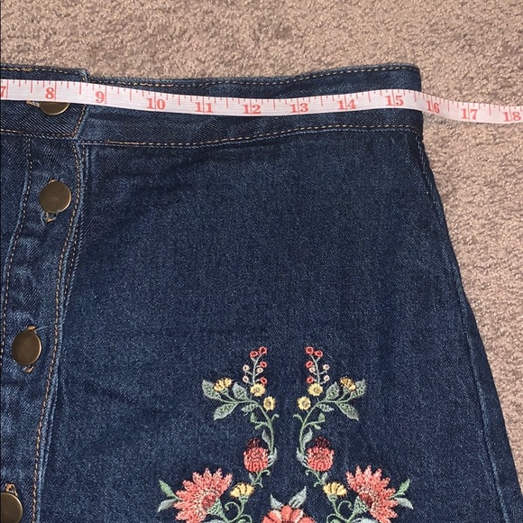 SOLD Francesca’s Embroidered Jean Skirt - Picture 7 of 9